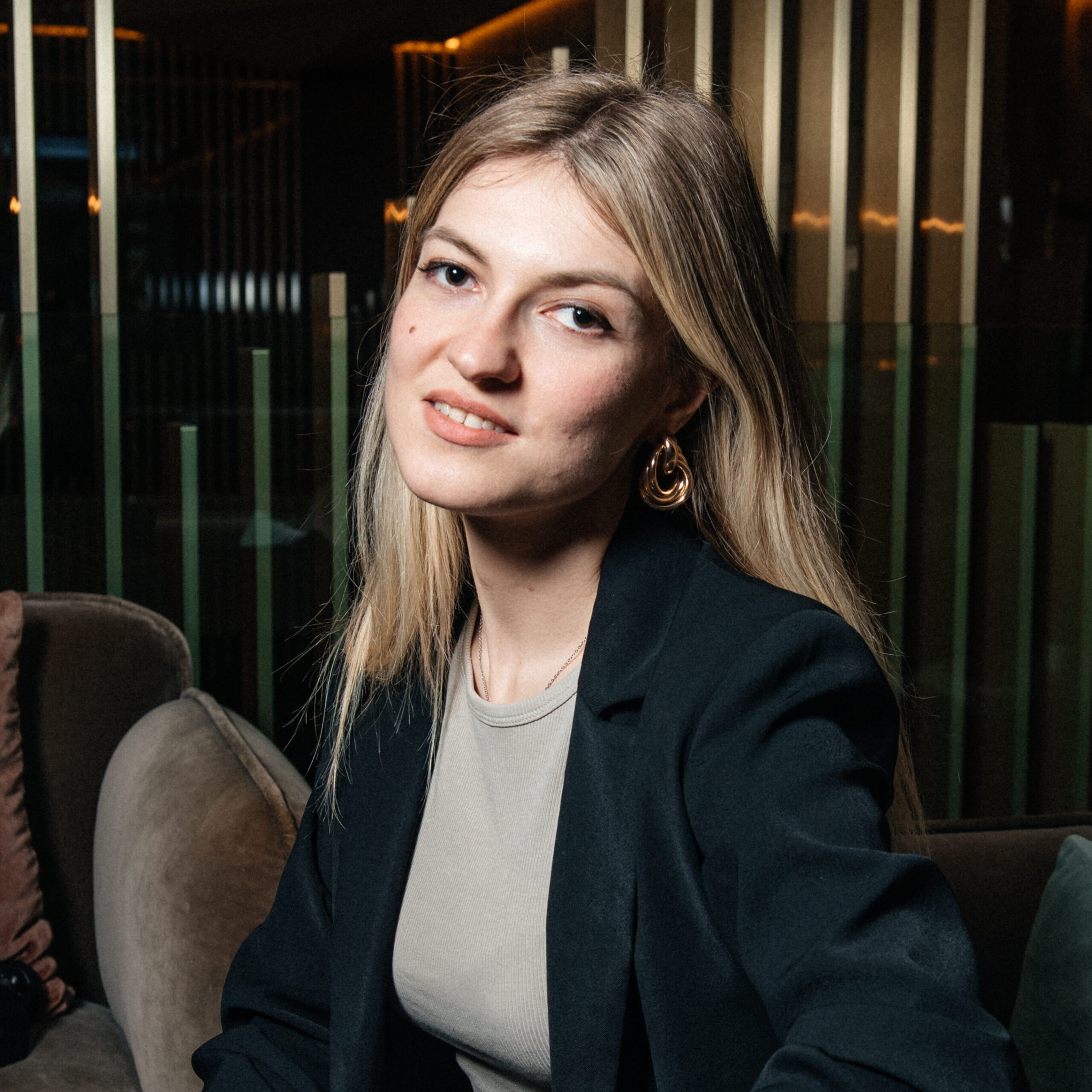 oleksandra-bobkova-portrait